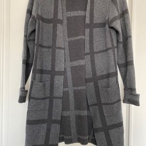 Window pane long cardigan